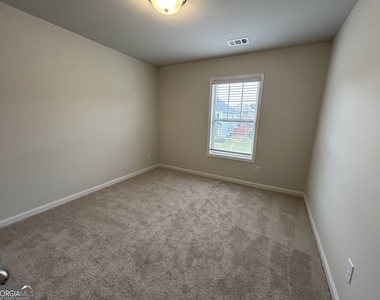 4250 Pembia Drive - Photo Thumbnail 16