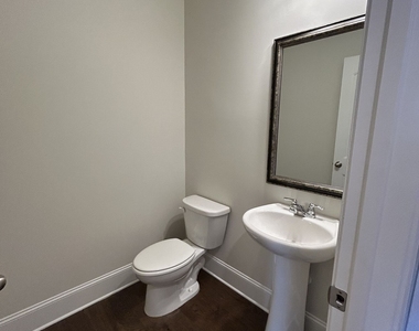 4250 Pembia Drive - Photo Thumbnail 9