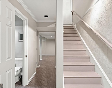 2069 Ursuline Way Nw - Photo Thumbnail 20