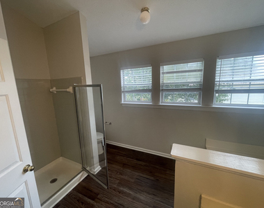 1110 Winter Park Lane - Photo Thumbnail 25