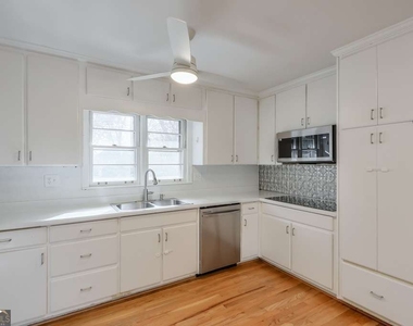 1055 Tuxedo Drive - Photo Thumbnail 7