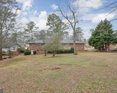 1055 Tuxedo Drive - Photo Thumbnail 28