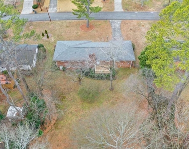 1055 Tuxedo Drive - Photo Thumbnail 26