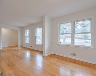 1055 Tuxedo Drive - Photo Thumbnail 5