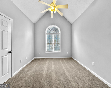 2822 Arbor Court Se - Photo Thumbnail 14