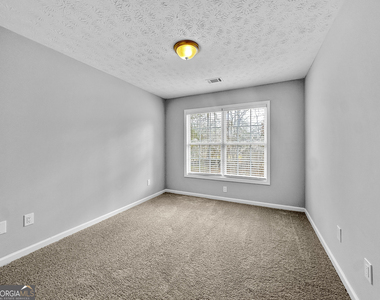 2822 Arbor Court Se - Photo Thumbnail 12