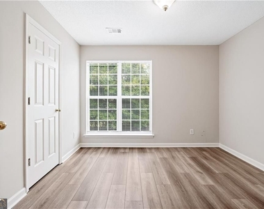 5849 Amerson Lane - Photo Thumbnail 24