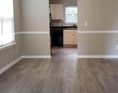 204 Wild Flower Lane - Photo Thumbnail 17