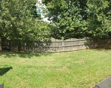 204 Wild Flower Lane - Photo Thumbnail 11
