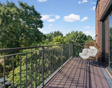 346 Peters Street Sw - Photo Thumbnail 31