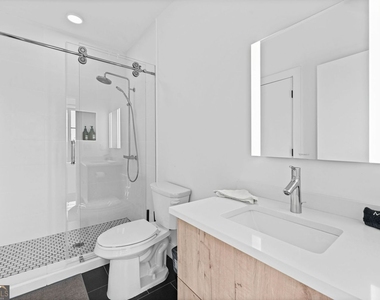 346 Peters Street Sw - Photo Thumbnail 27
