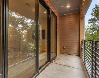 112 Rogers Street - Photo Thumbnail 19