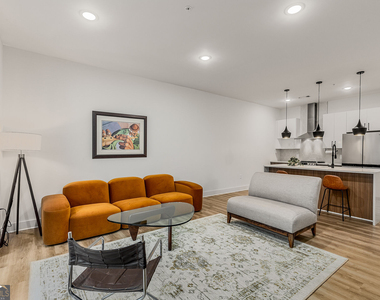 112 Rogers Street - Photo Thumbnail 14