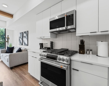 346 Peters Street Sw - Photo Thumbnail 7