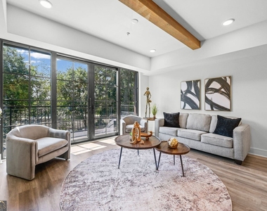 346 Peters Street Sw - Photo Thumbnail 2