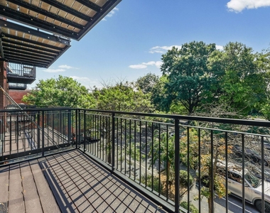 346 Peters Street Sw - Photo Thumbnail 17