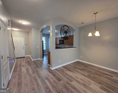 1722 Bayrose Circle - Photo Thumbnail 10