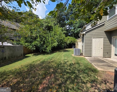 1722 Bayrose Circle - Photo Thumbnail 3
