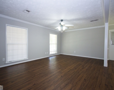 3720 Sunny Hill Drive - Photo Thumbnail 11