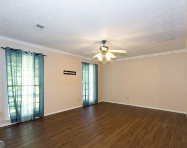 3720 Sunny Hill Drive - Photo Thumbnail 3