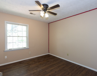 3720 Sunny Hill Drive - Photo Thumbnail 8
