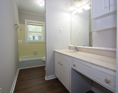 3720 Sunny Hill Drive - Photo Thumbnail 16