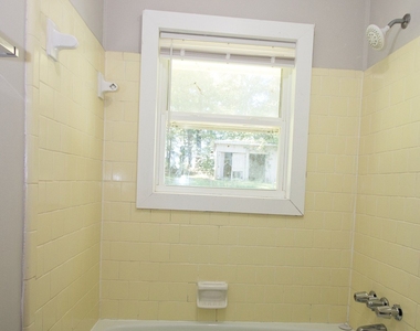 3720 Sunny Hill Drive - Photo Thumbnail 17