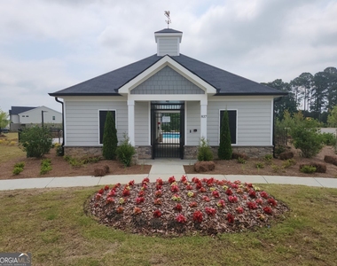1050 Sunny Lake Drive - Photo Thumbnail 1