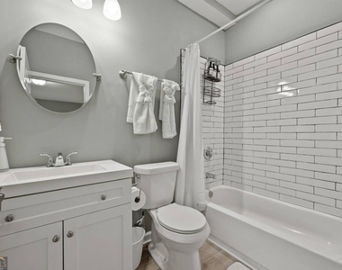 1891 Tremont Drive - Photo Thumbnail 8