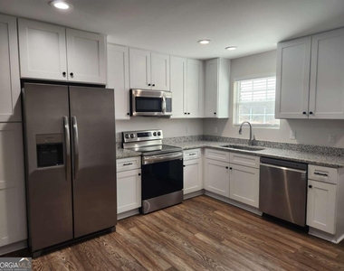 2465 Oak Grove Road - Photo Thumbnail 3
