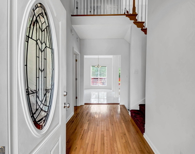 1722 Brandon Lee Way Sw - Photo Thumbnail 3