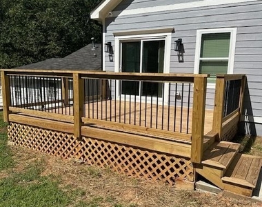 222 Taylor Circle - Photo Thumbnail 13