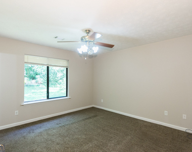 2007 Walden Park Drive - Photo Thumbnail 17