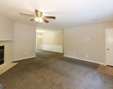 2007 Walden Park Drive - Photo Thumbnail 3