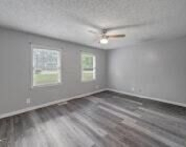 5200 Forsyth Road - Photo Thumbnail 12
