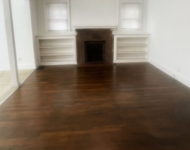 770 N Evelyn Place Nw - Photo Thumbnail 3