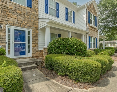585 Mcwilliams Road Se - Photo Thumbnail 4