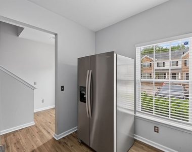 585 Mcwilliams Road Se - Photo Thumbnail 7