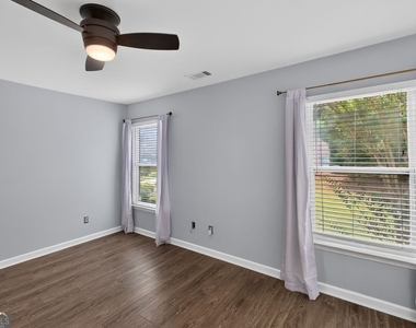 585 Mcwilliams Road Se - Photo Thumbnail 26