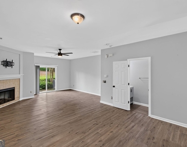 585 Mcwilliams Road Se - Photo Thumbnail 11