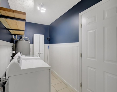 506 Iris Glen - Photo Thumbnail 17