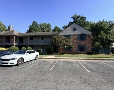 3097 Colonial Way - Photo Thumbnail 1
