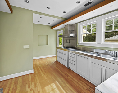 60 26th Street Nw - Photo Thumbnail 5