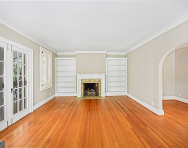 60 26th Street Nw - Photo Thumbnail 4