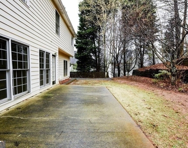 1429 Oglethorpe Drive - Photo Thumbnail 16