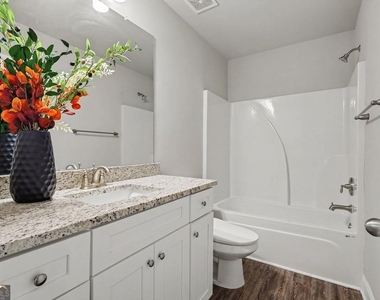 350 Mcgiboney Lane - Photo Thumbnail 18
