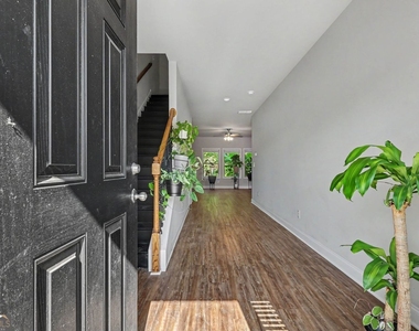 350 Mcgiboney Lane - Photo Thumbnail 5