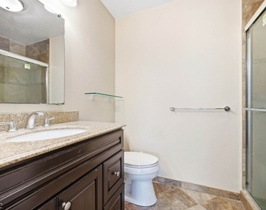 81 Village Cir - Photo Thumbnail 41