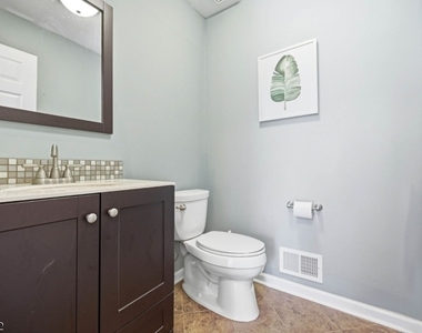 81 Village Cir - Photo Thumbnail 12