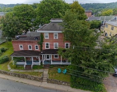 8 Trenton Ave - Photo Thumbnail 2